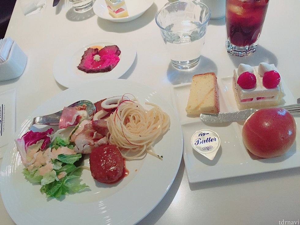 ブッフェはこんな感じ!