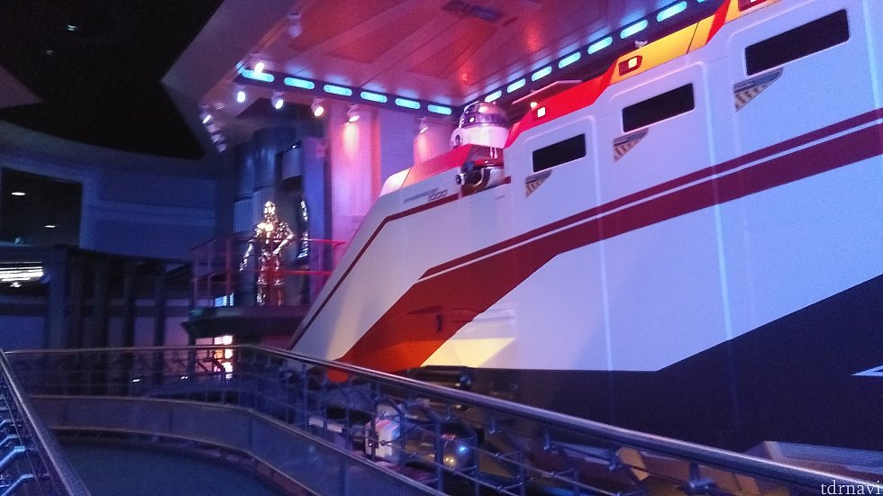C-3POとR2-D2