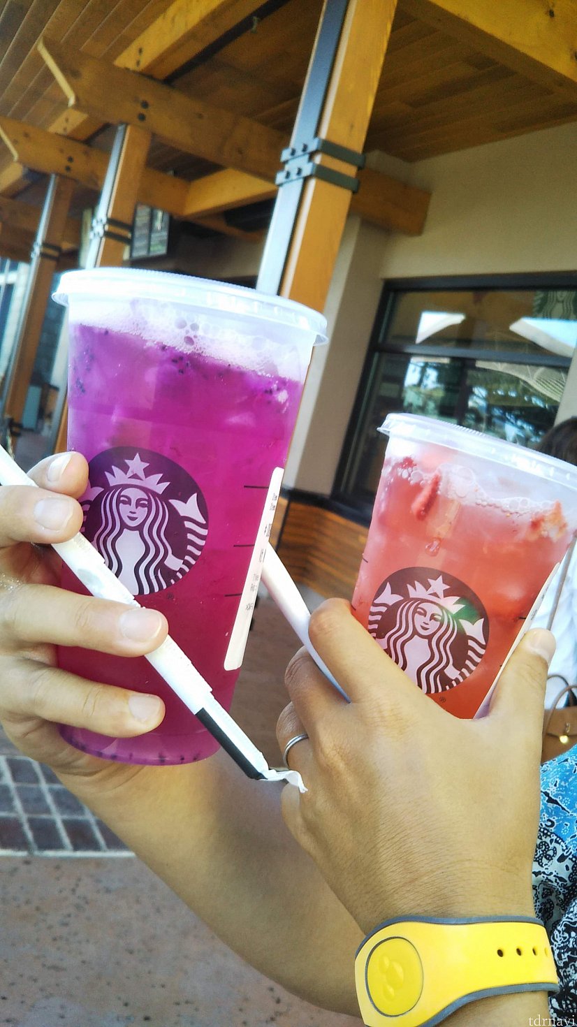 この時間でもスタバだけは空いてる。
スナック1pt.でドリンクをゲット!
