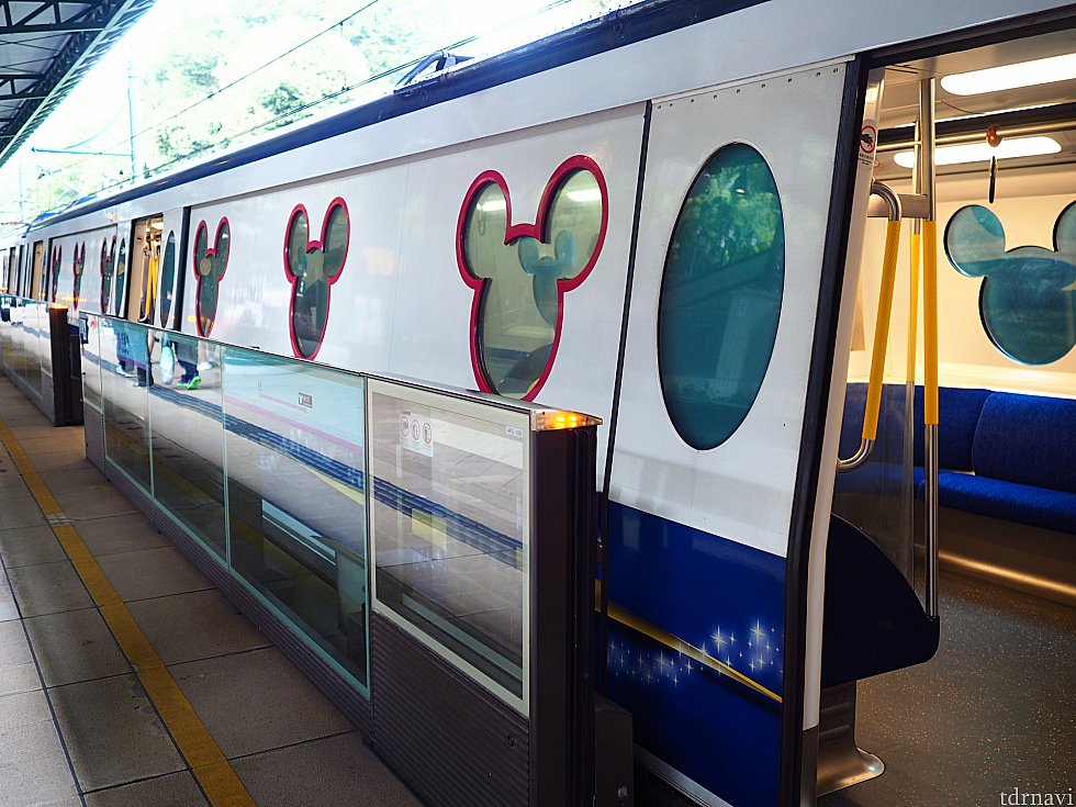 中は綺麗だけど車体が汚れていてちょっとがっかり…。