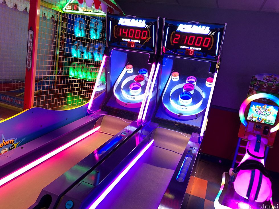 ホテルの1階にはゲームセンターもありましたよ!
