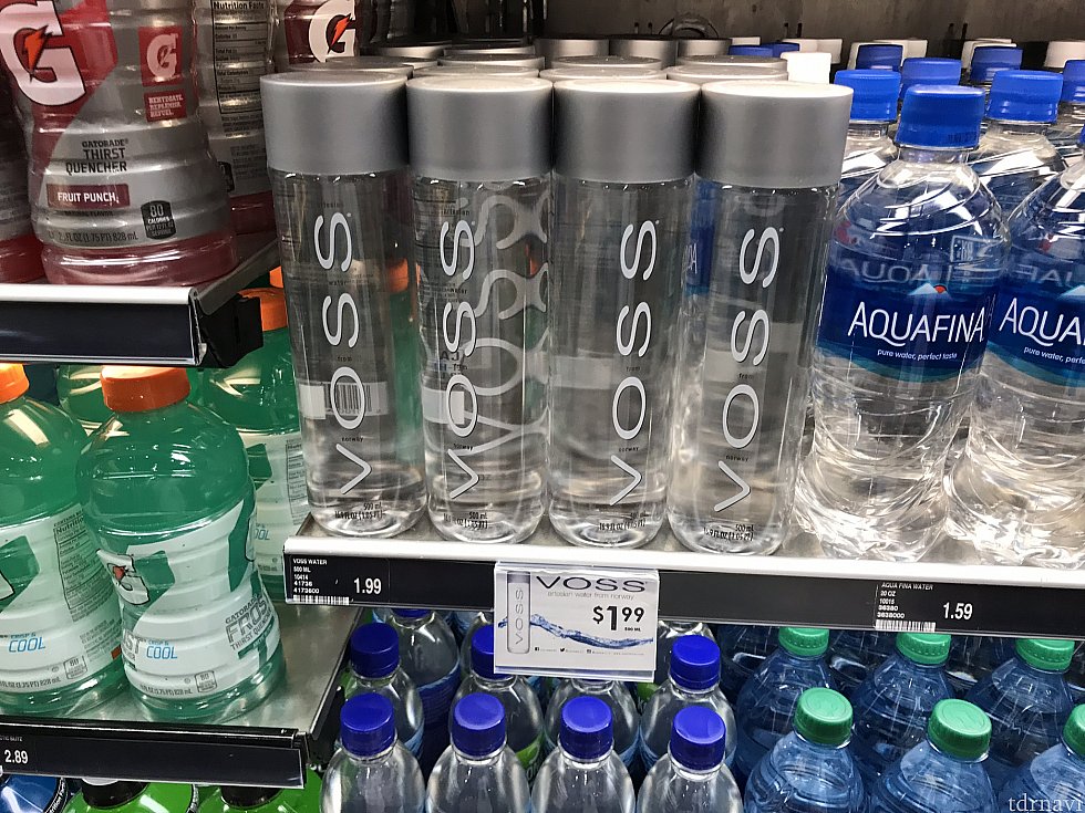 ABCストア内この水こんな所で買えるなんて嬉しい💞