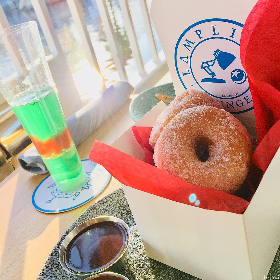 Infinity Fizz
donut