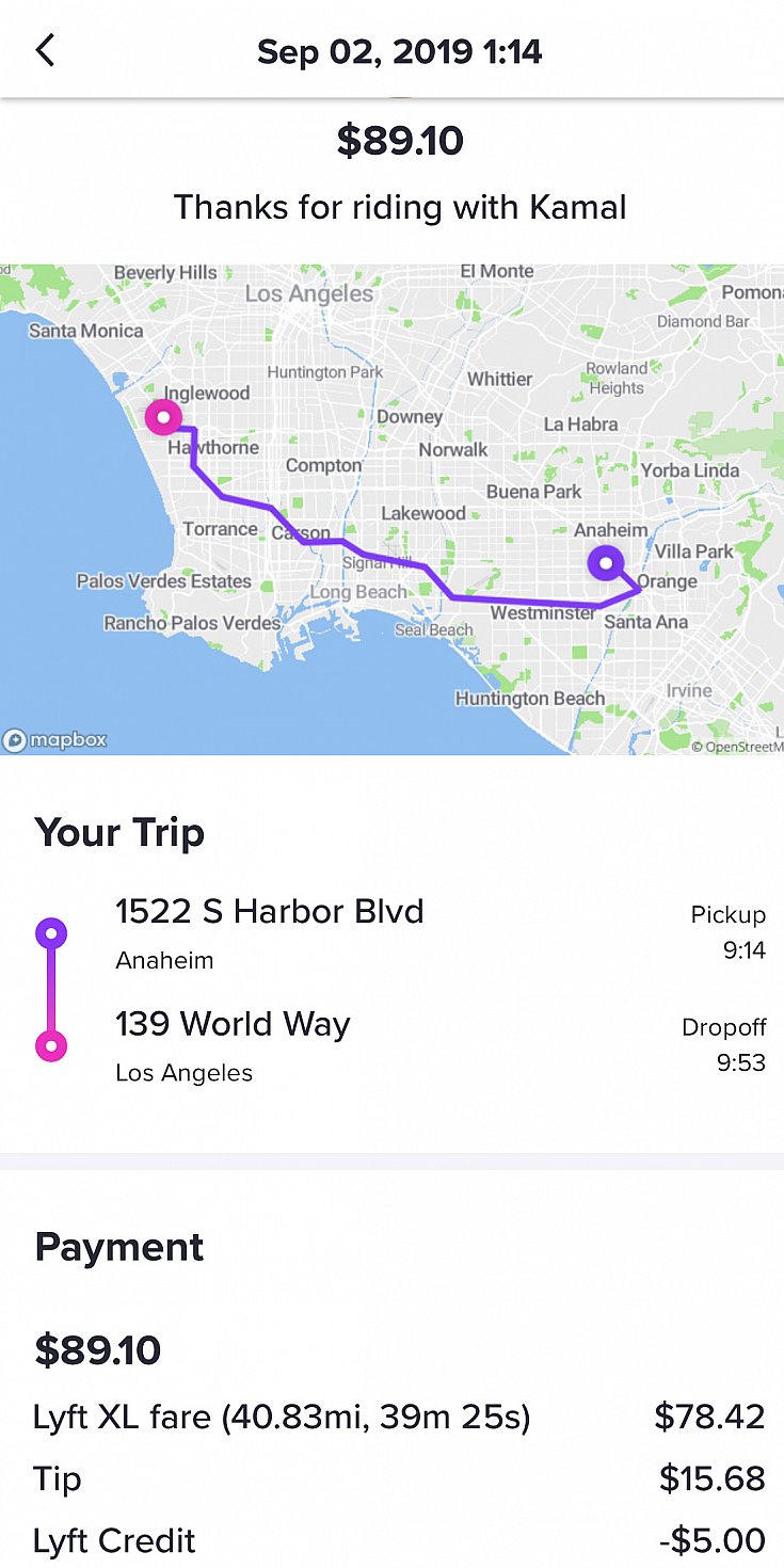 lyftはUberと同じ感じかと思います
現地のドライバーも大体Uberとlyftどちらも登録されてるようです