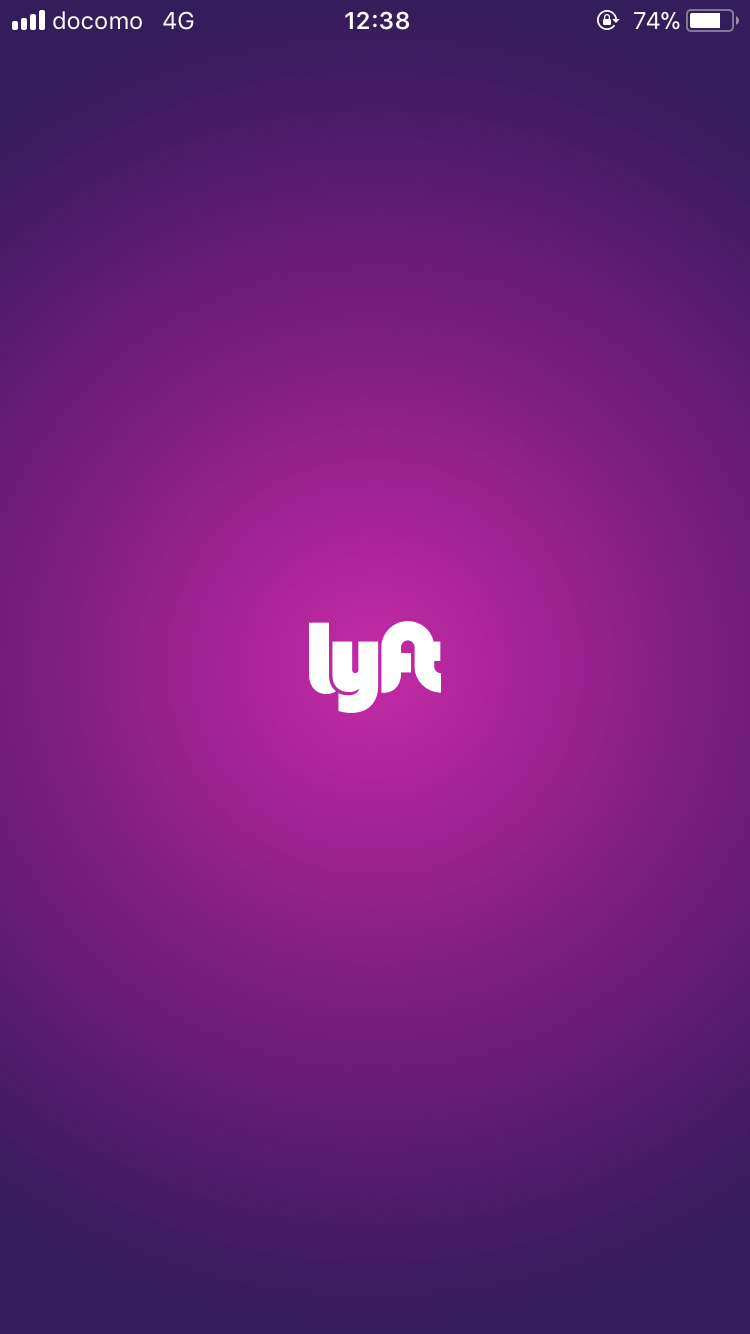 こちらがlyft。日本での知名度はイマイチですが、アメリカではウーバーのライバルとして有名っぽいです。