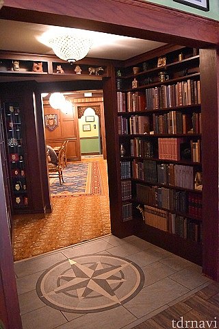 The S.E.A. Roomへ続きます