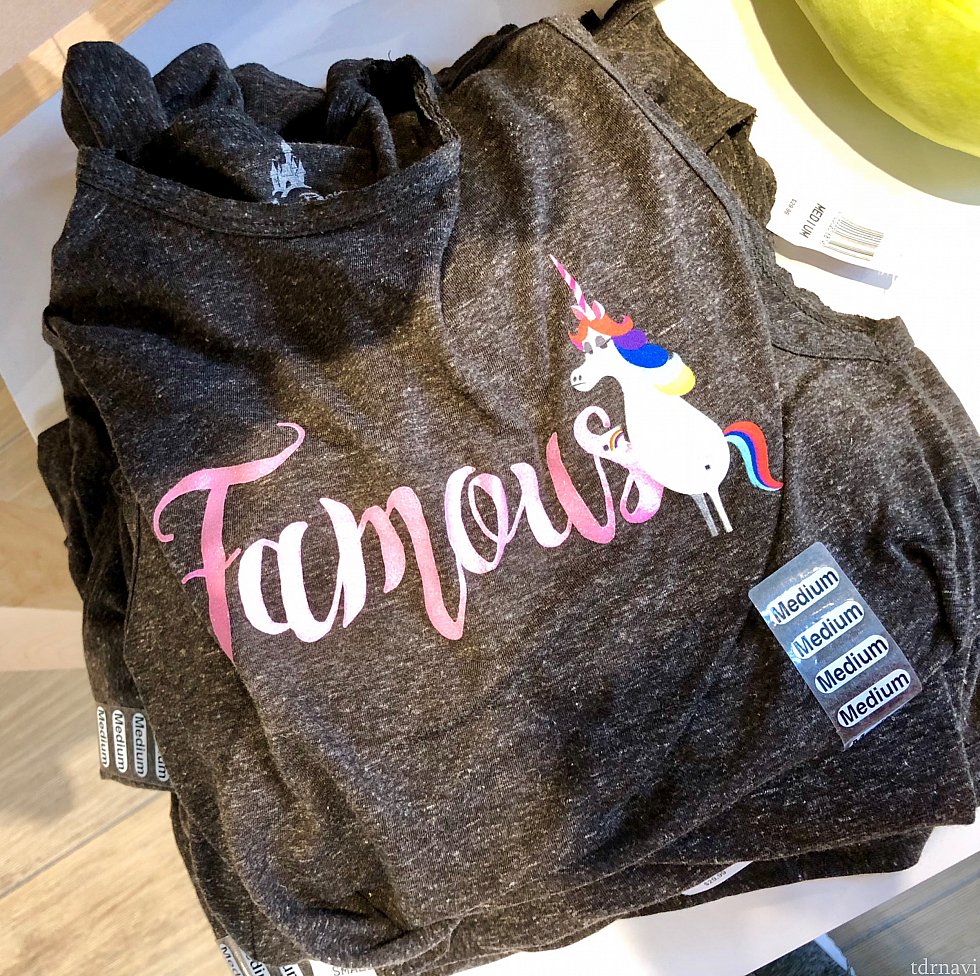 「インサイドヘッド」のユニコーングッズ!女性用のタンクトップTシャツで、$29.99。表情が彼女らしくて何とも言えません!写真がきちんとしてなくてごめんなさい。