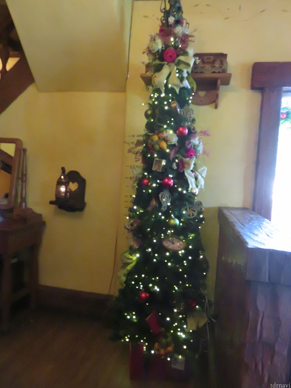 クリスマスツリーもあります