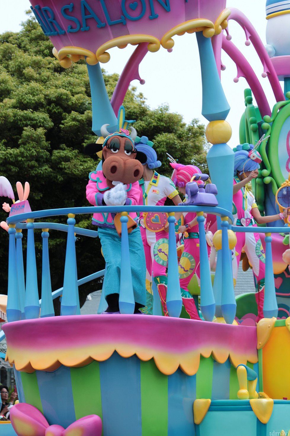 前方はクララベルです。