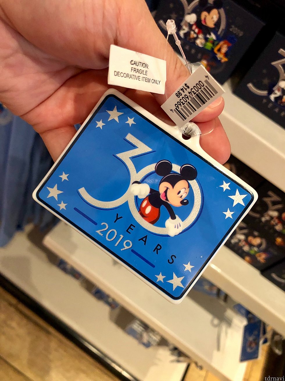 クリスマスのオーナメント。