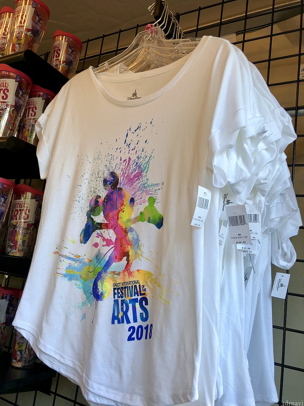 このロゴ僕は大好きです。Tシャツのお値段は$29.99