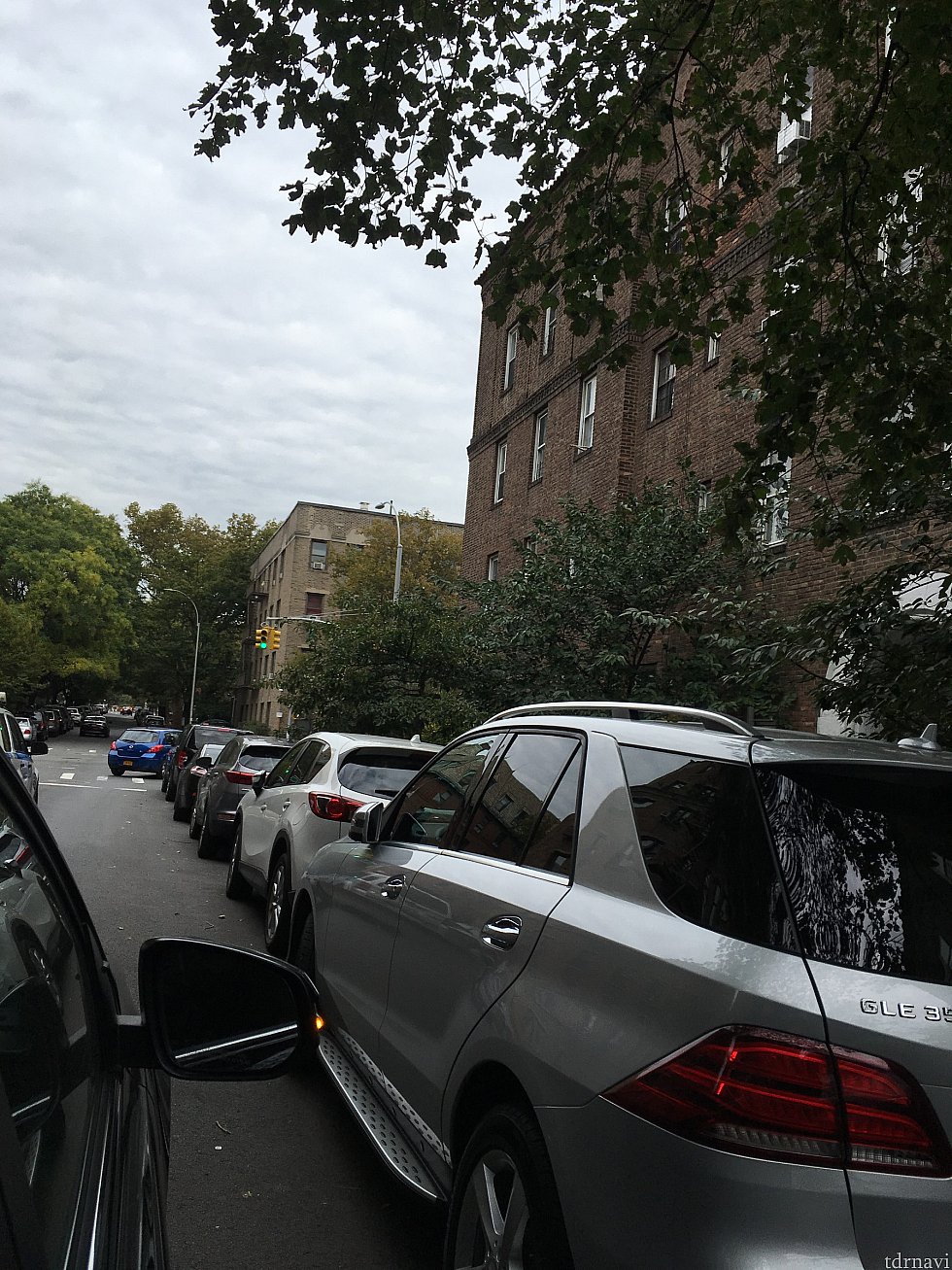 ジャクソンハイツ付近の景色。
ヨーロッパで見かけるような重厚な街並み。