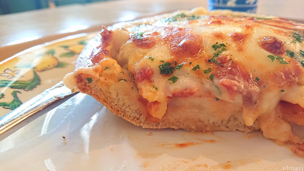 パン生地に染み込んでおらず、それぞれの食感がしっかり楽しめます。