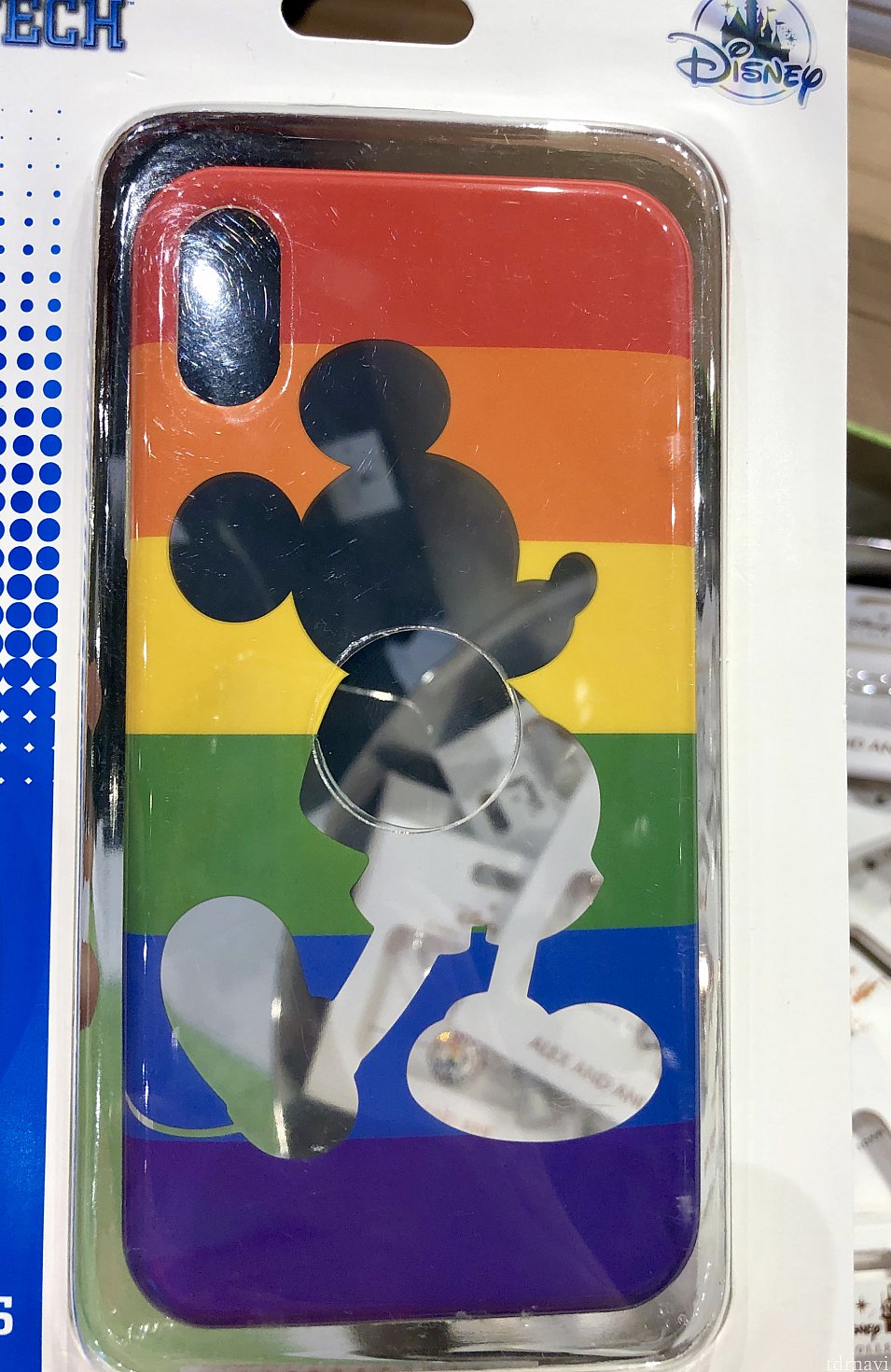 スマホのケースもあります。$29.99