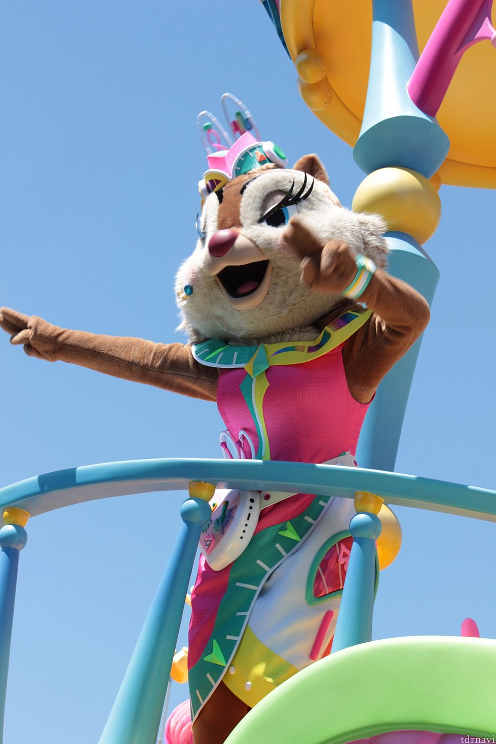 クラリスはアウト側!