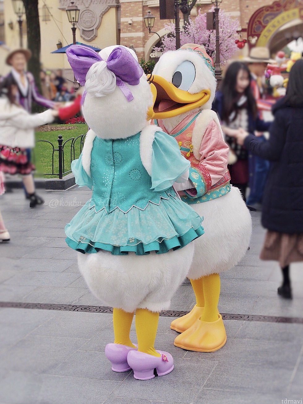 ラブラブです♡デイジーの髪型が可愛い!!