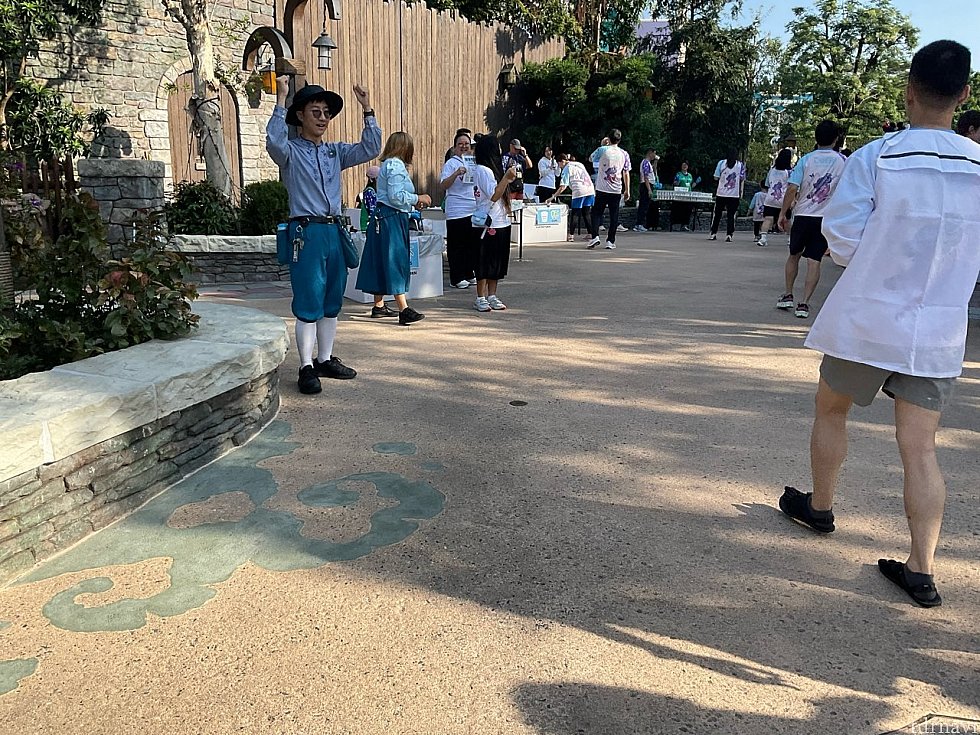 フッフー(笑)に会うとすぐ給水所です。軽くお水を飲んでおきましょう。ゴミはゴミ箱へ