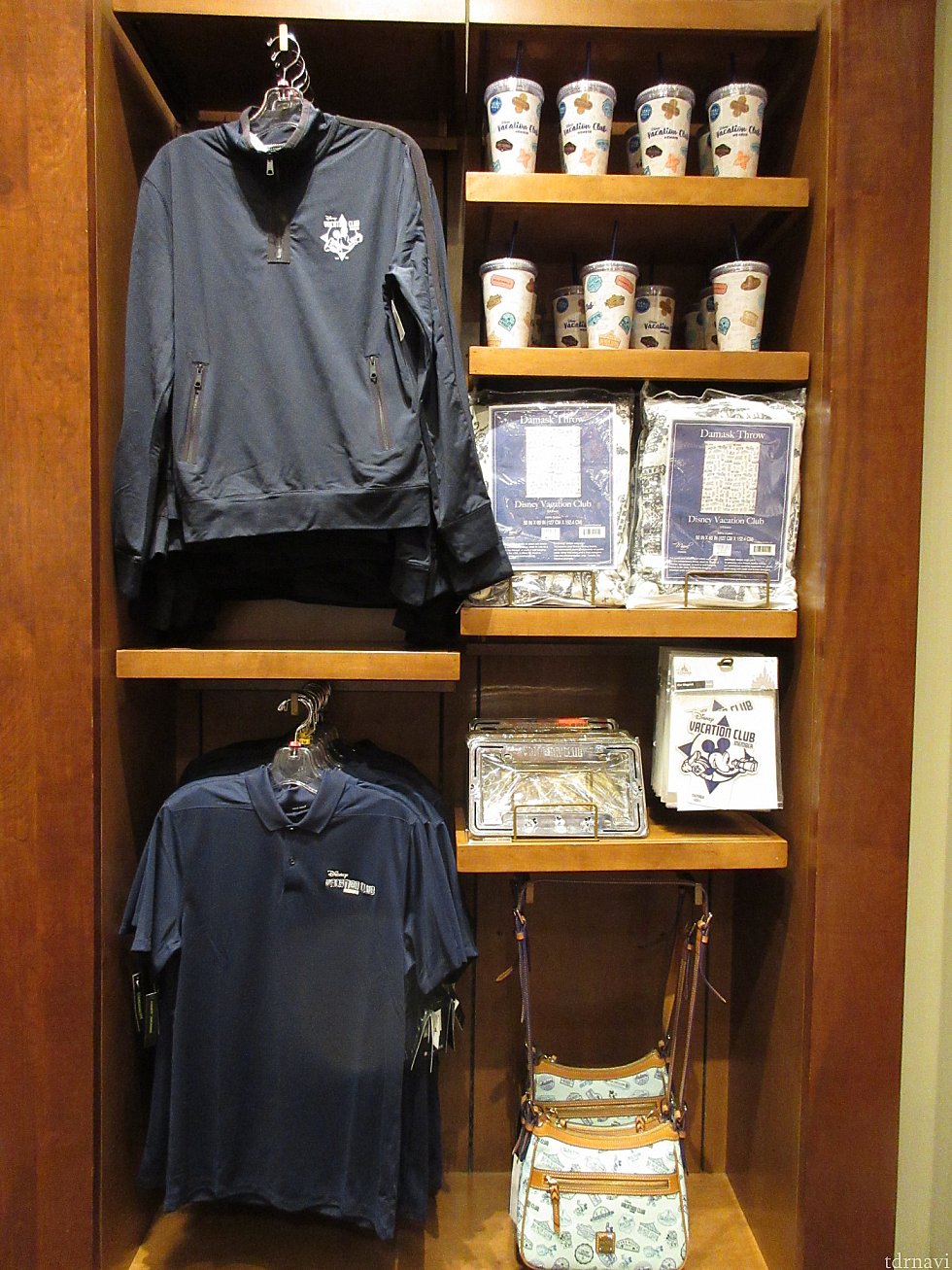 Disney vacation clubのグッズコーナーがありました🤗