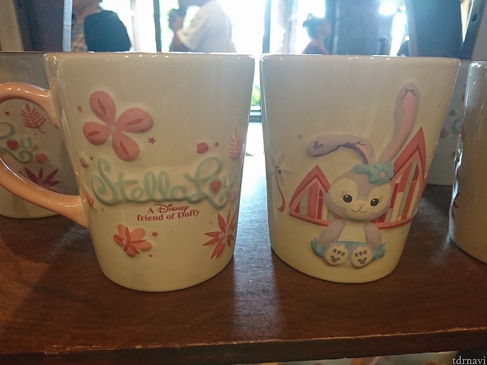 マグカップ、20ドル。