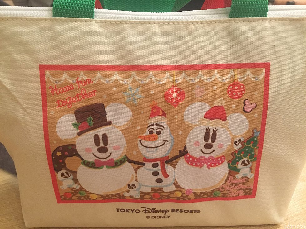 今シーズンのスーベニアランチケース裏