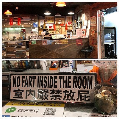 チェックインカウンターにある警告の札!