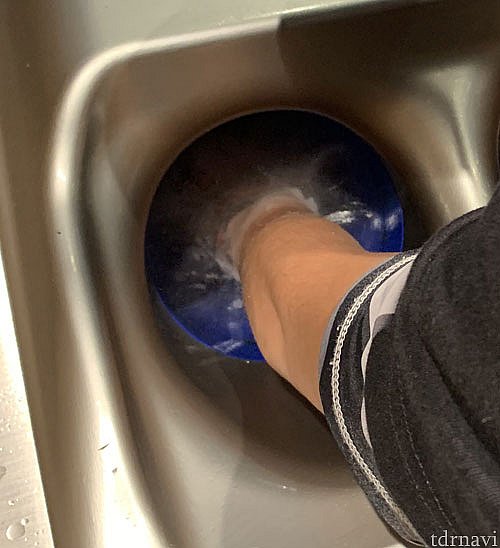 自動で手を洗うウォッシャー。これ気持ちよくってハマります♪