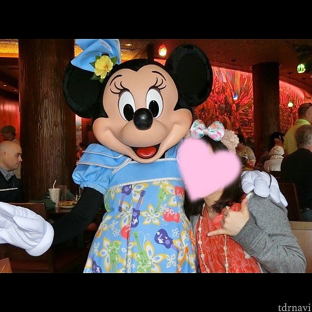 この衣装のミニーちゃんとってもかわいい!友人もデレデレ笑