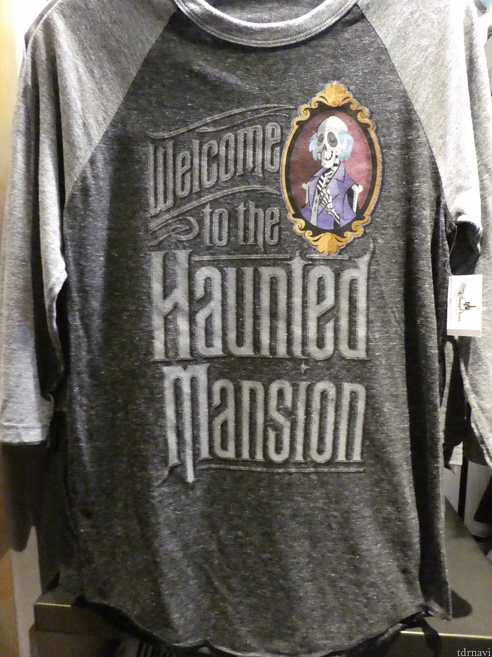 ・最初の部屋の絵のラグランTシャツ