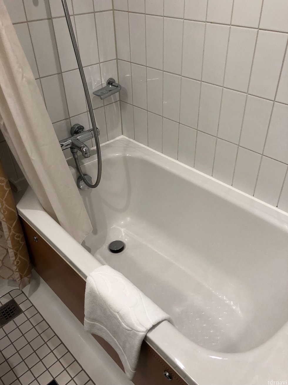 浴槽は水圧もバッチリ