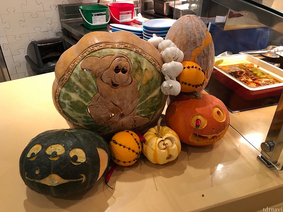 イベント自体にハロウィンぽさはありませんが、ディスプレイがハロウィンでした。目から唐辛子!