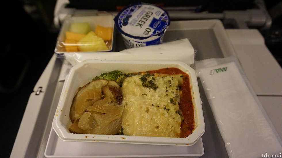 ラザニア
可もなく不可もなく、美味しいです。