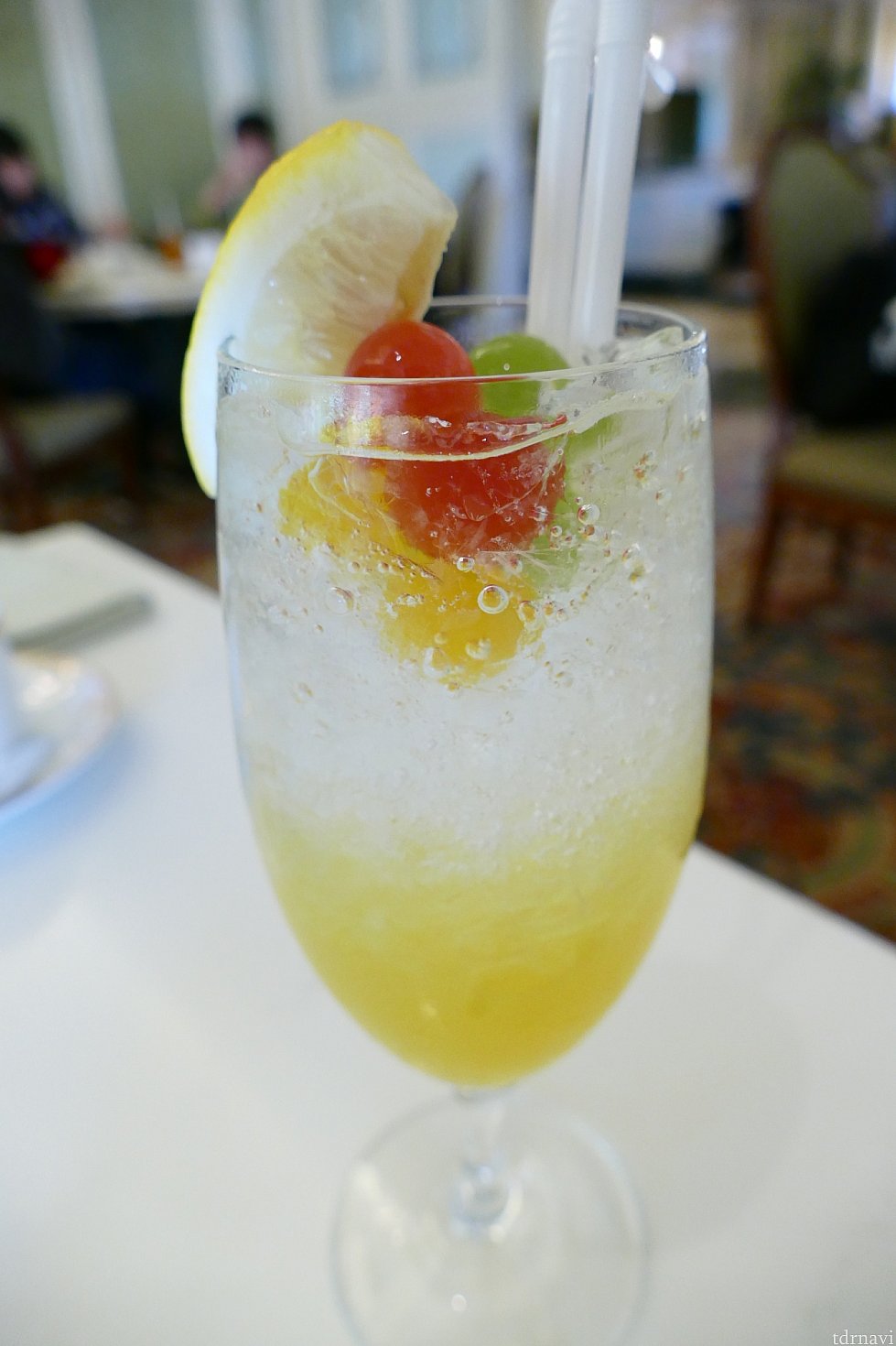 こちらが今年のイースタースペシャルノンアルコールカクテルです!トッピングされてるゼリーが可愛いくて美味しかったです✨