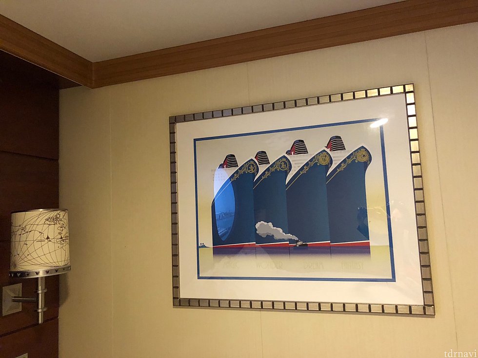 ディズニーの所有する4隻の船の絵