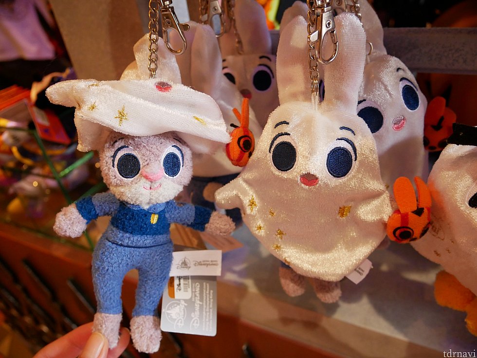 ジュディのキーホルダー 98HKドル
ジュディはお化けを脱がなければかわいい😅