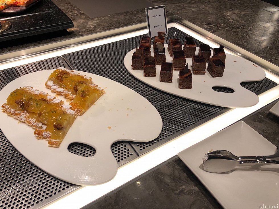 ケーキ
この後イチゴショートケーキになりました🍰