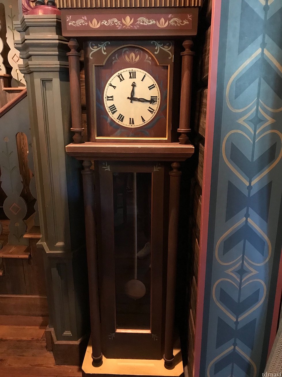 もしやこの時計は!?と思って写メ撮りましたが、ここは別荘でした😅