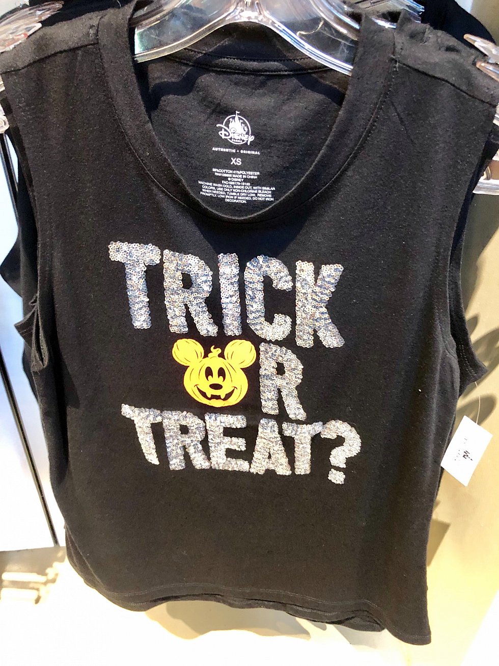 タンクトップは$34.99