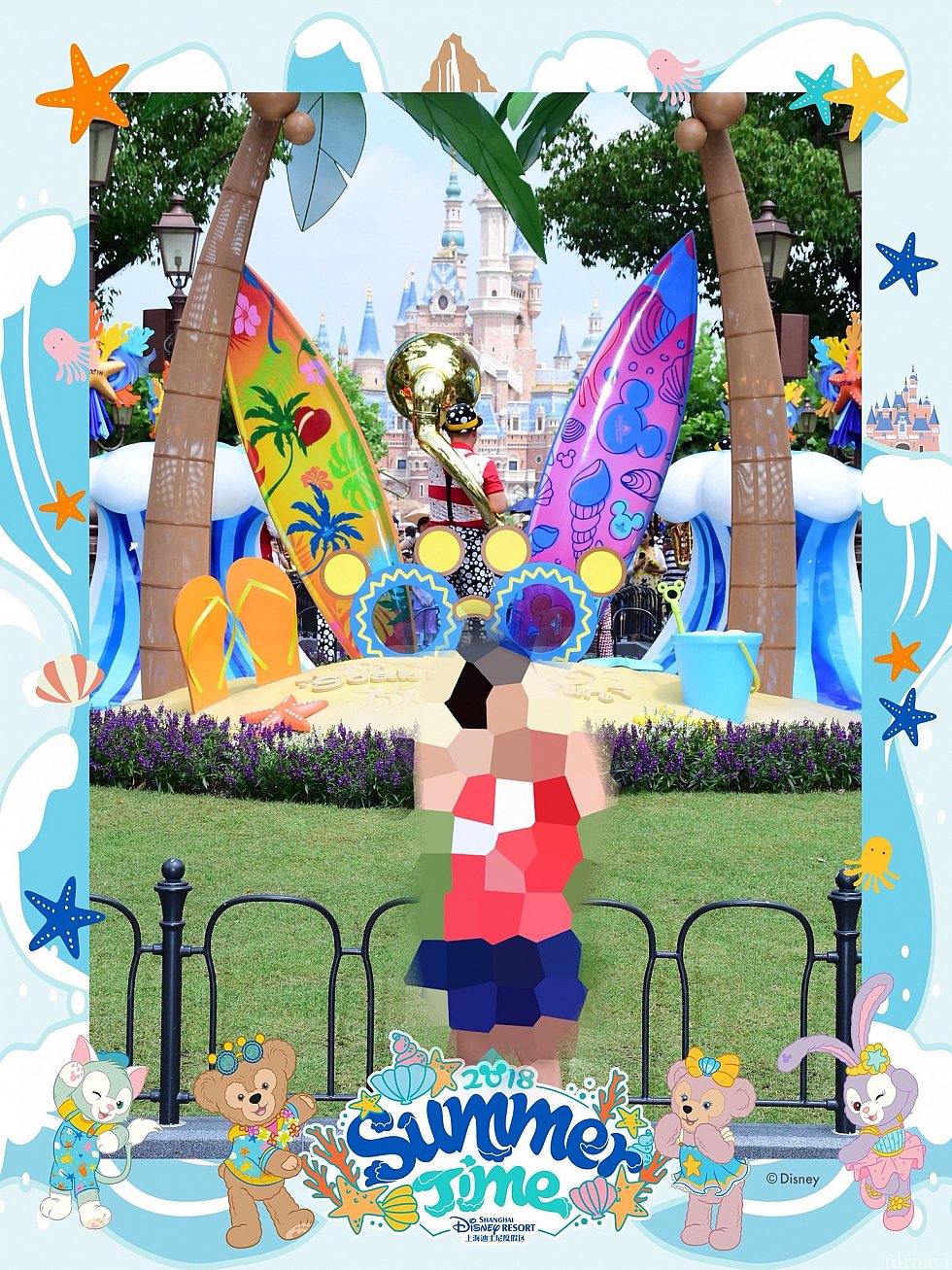 夏イベントのフォトロケ前で。フォトパスフレームも可愛い♡