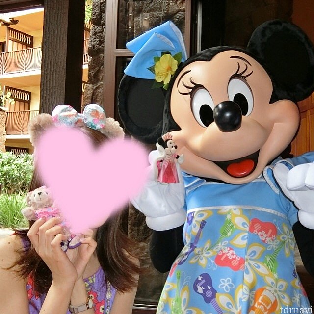 古いんですが、このジュビレーションのミニーちゃんの衣装が大好きだったので、ボロボロになってたんですが持ってきました笑
