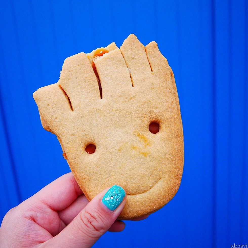 少しかけちゃってますが、グルートのクッキー😁美味しかったー😋🍴💕
友人に星の王子さまに似てると言われましたが...確かに🤣