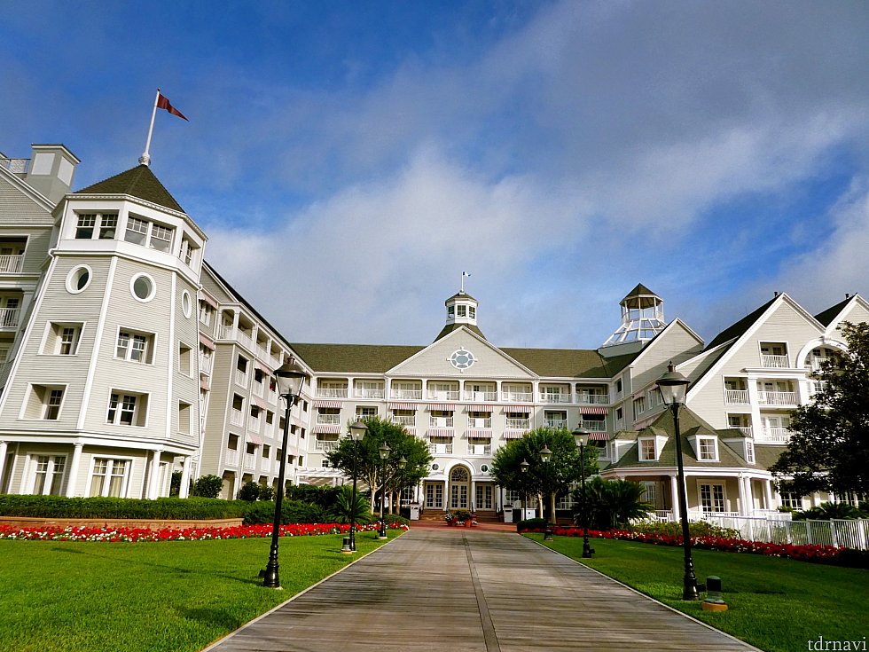 Disney’s Yacht Club Resort