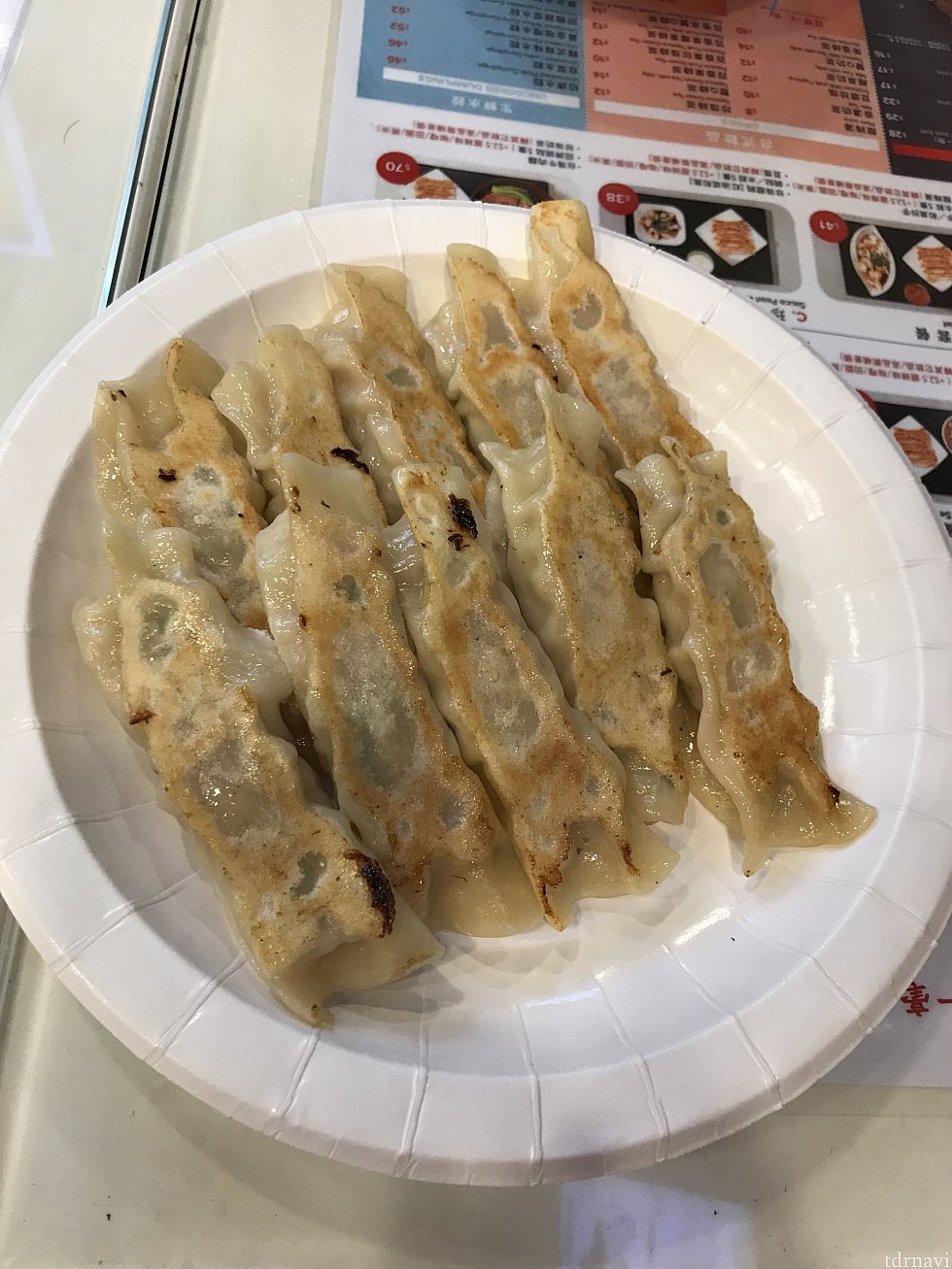 餃子屋さんの餃子です。
脂っこくなくて、ペロリといけました❤️