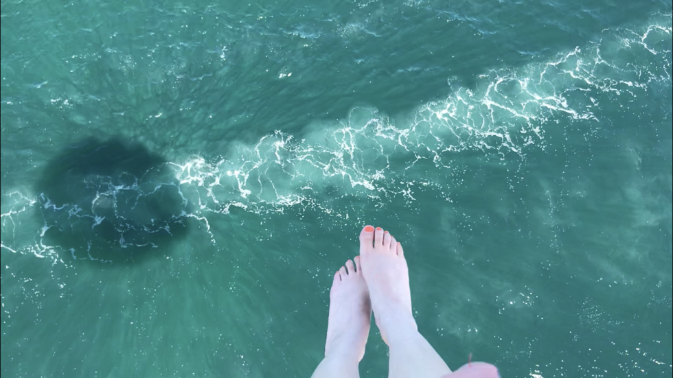 浮いてます