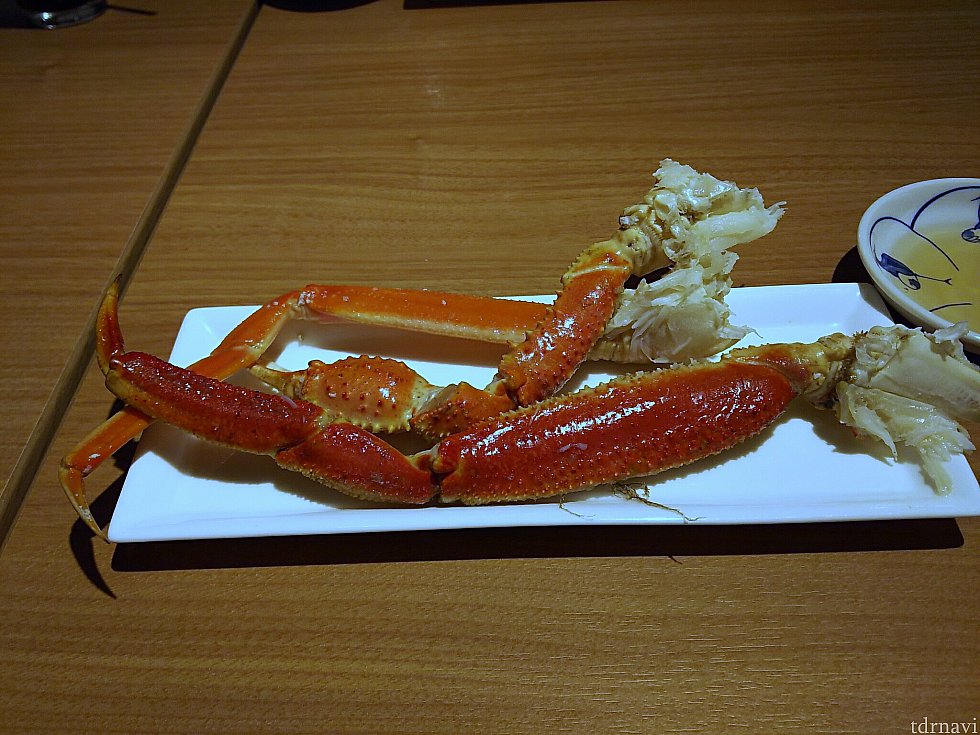 三杯酢でいただくと、一層蟹肉の甘みを感じました。