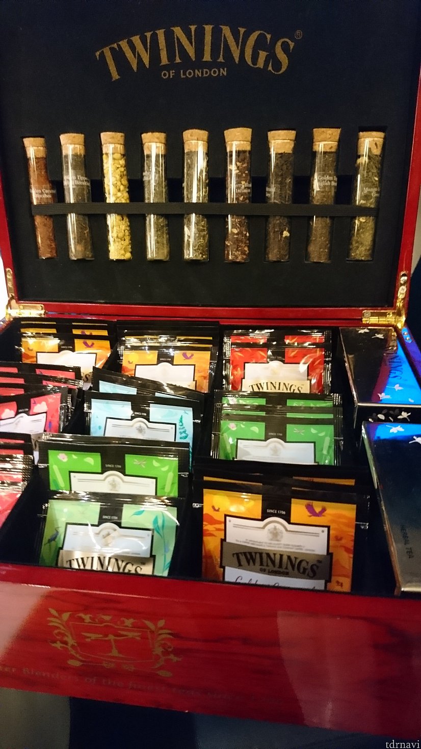 紅茶はTWININGSです!