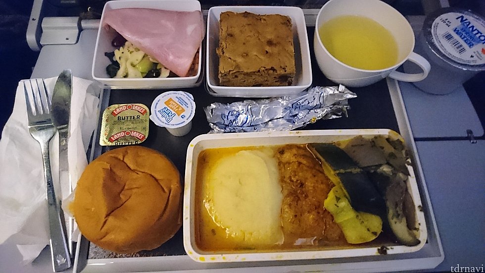 ロサンゼルス→成田
2回目機内食 洋食
チキンのローストケイジャン風味