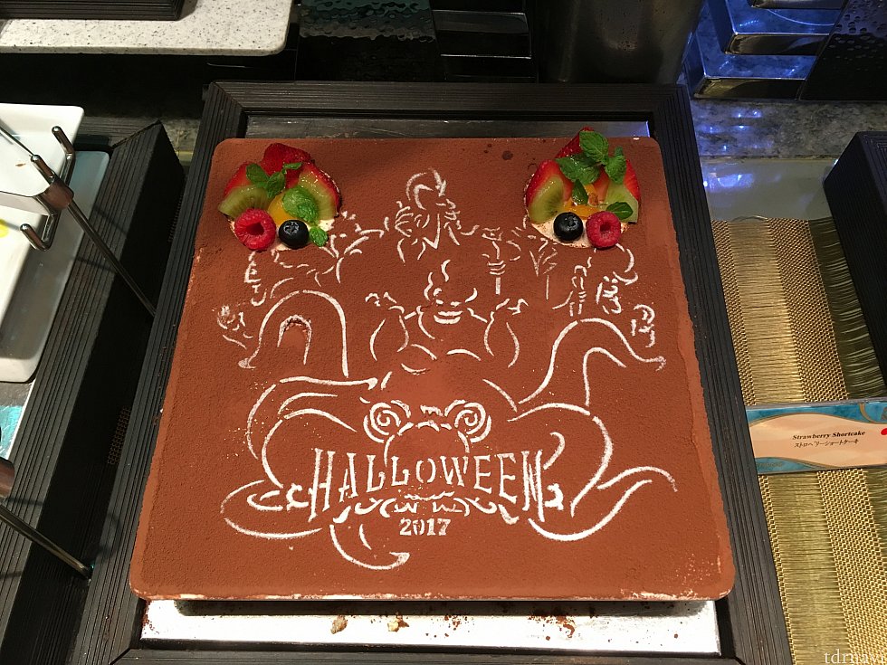 ハロウィン仕様のティラミス。
