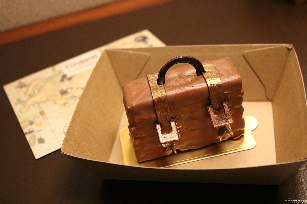 トランク型チョコレートケーキ