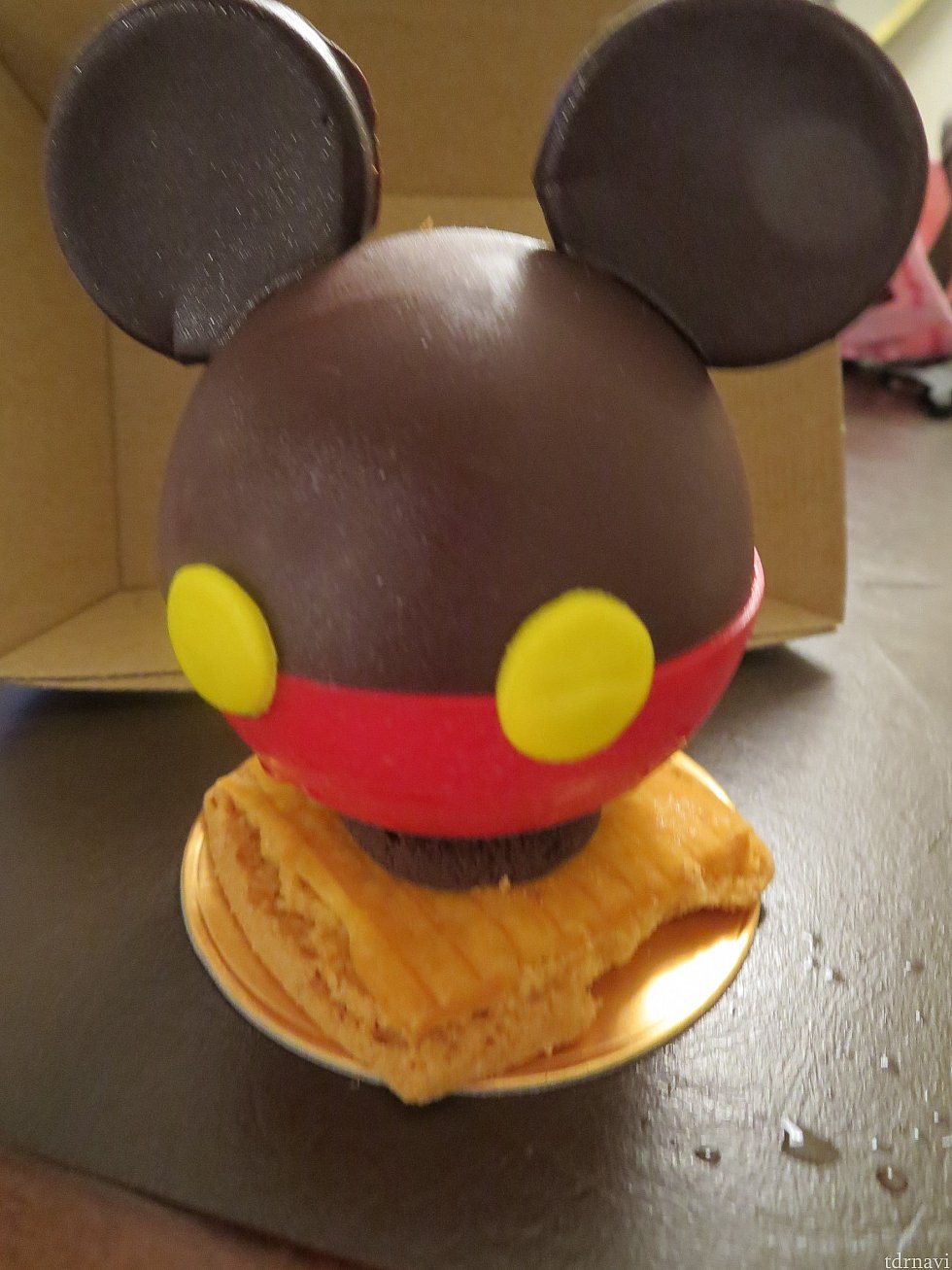 可愛らしいミッキーのケーキ