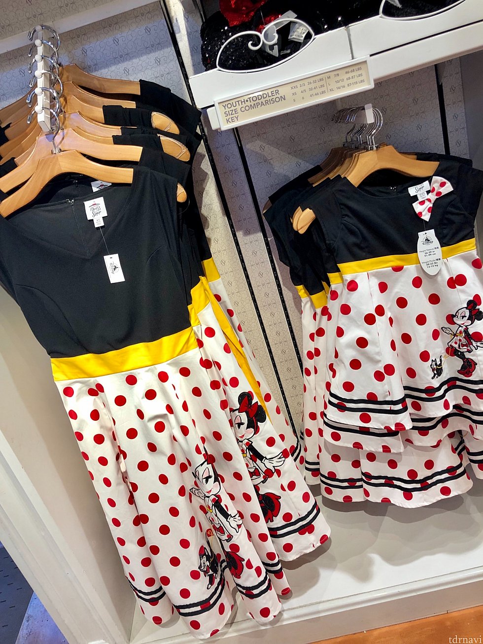 ミニーちゃんのドレスは子供用もあるので、親子でおソロが出来るんですね〜。親子でダッパー良いですね!$108